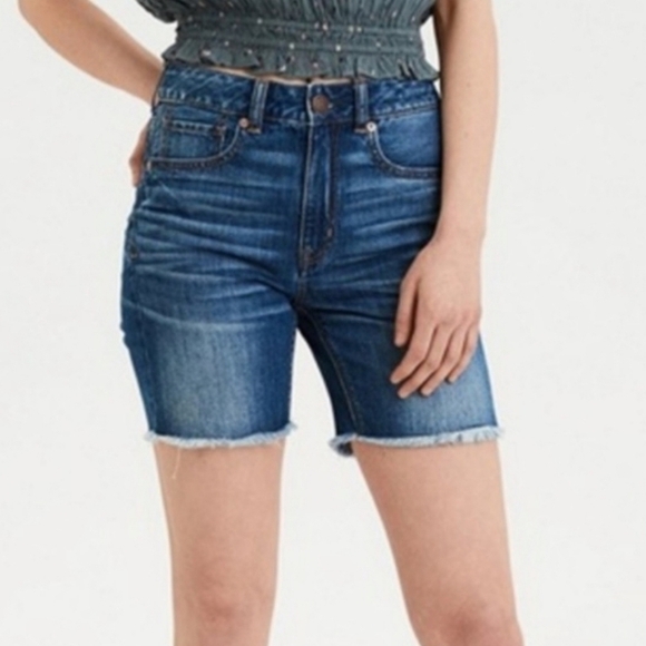 American Eagle Raw Distressed Hem Hi Rise Tom Girl Shorts Sz 6 - Picture 1 of 6